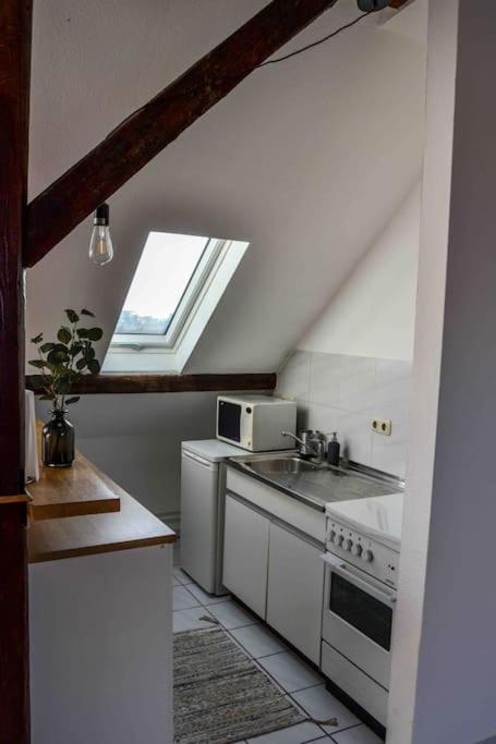Schoene Dachgeschosswohnung Nahe Koeln Экстерьер фото