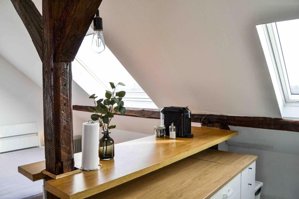 Schoene Dachgeschosswohnung Nahe Koeln Экстерьер фото