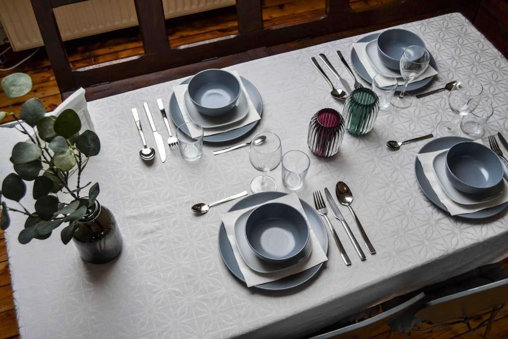 Schoene Dachgeschosswohnung Nahe Koeln Экстерьер фото