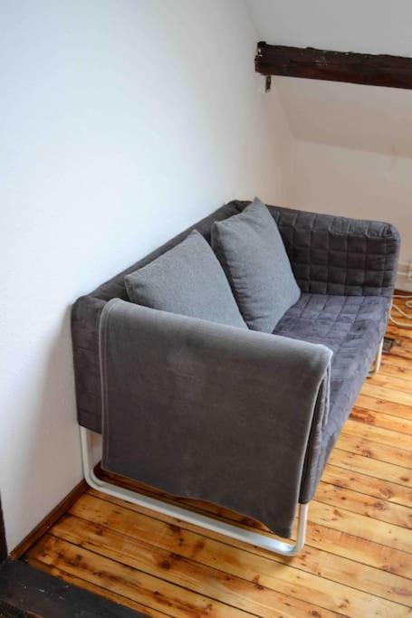 Schoene Dachgeschosswohnung Nahe Koeln Экстерьер фото