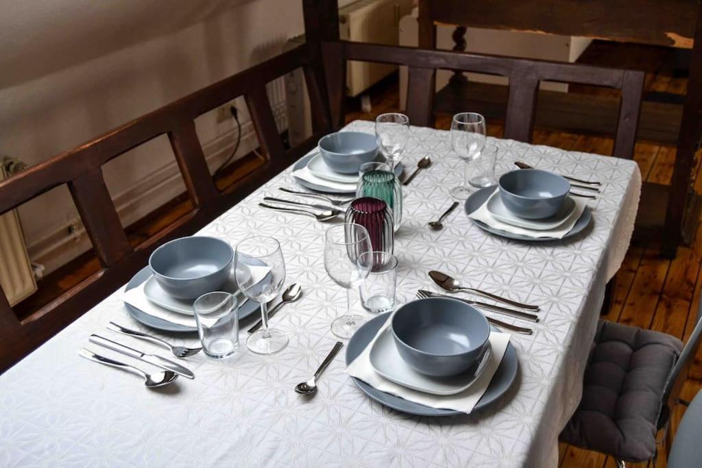 Schoene Dachgeschosswohnung Nahe Koeln Экстерьер фото